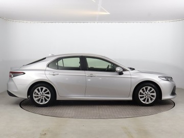 Toyota Camry IX Sedan 2.5 Hybrid Dynamic Force 218KM 2021 Toyota Camry 2.5 Hybrid, Salon Polska, zdjęcie 5