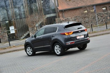 Kia Sportage IV SUV 1.7 CRDi 141KM 2018 Kia Sportage 1.7CRDi 141KM Automat 2018r. NAVi, zdjęcie 2