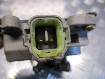 ZÁMEK DVEŘE PRAVÝ ZADNÍ DAIHATSU YRV