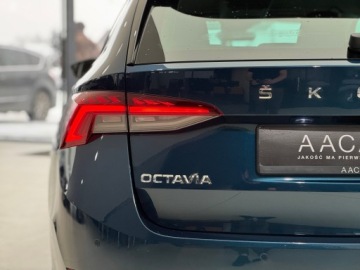 Skoda Octavia III Kombi Facelifting 2.0 TDI 150KM 2020 Skoda Octavia Style / HUD / Kamera cofania / ACC /, zdjęcie 37