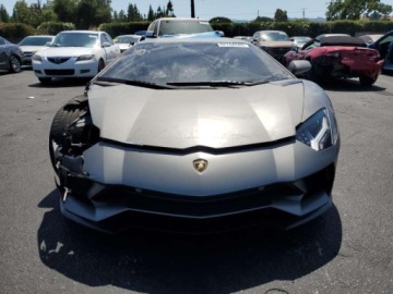 Lamborghini Aventador 2018 Lamborghini Aventador S 2018 6.5l 6.5 Benzyna 730KM, zdjęcie 6