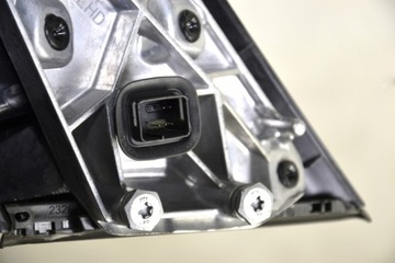 BMW 2 F45 ZRCÁTKO LEVÉ BARVA B53