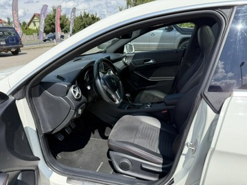 Mercedes CLA C117 Coupe 1.6 180 122KM 2014 Mercedes CLA 180 AMG-Line*Panorama*, zdjęcie 18