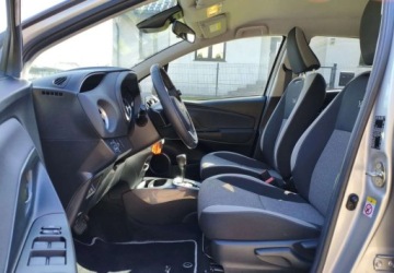 Toyota Yaris III Hatchback 5d Facelifting 2017 1.5 Dual VVT-iE 111KM 2019 Toyota Yaris Toyota Yaris 1.5 20th Anniversary CVT 1.5 Benzyna 111KM, zdjęcie 13