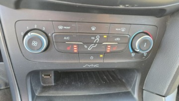 Ford Focus III Kombi Facelifting 1.5 EcoBoost 150KM 2018 Ford Focus 1.5 T Benzyna Salon PL Grzane Fotele, zdjęcie 16