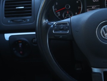 Volkswagen Jetta V 1.4 TSI 122KM 2010 VW Jetta 1.4 TSI, Salon Polska, Klima, Tempomat, zdjęcie 17