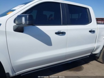 Chevrolet Silverado II 2021 Chevrolet Silverado 2021r., 4x4, 6.2L 6.2 Benzyna 420KM, zdjęcie 5