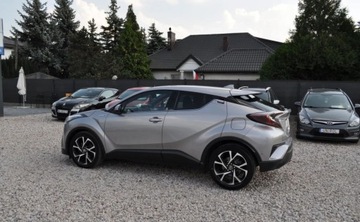 Toyota C-HR I Crossover 1.8 Hybrid 122KM 2018 Toyota C-HR 1.8 Hybryda Kamera Cofania Nawigacja Grz.siedzenia 1.8 Hybryda, zdjęcie 10