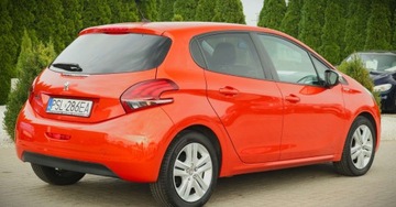 Peugeot 208 I Hatchback 5d Facelifting 1.2 PureTech 82KM 2017 Peugeot 208 (nr. 23) 1.2 82 KM STYLE Navi Klima Tempomat Parktronik Gwaran, zdjęcie 6