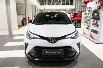 Toyota C-HR I Crossover Facelifting 1.8 Hybrid 122KM 2023 Toyota C-HR