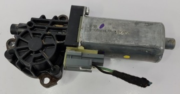 MOTOREK SEDADLA PRAVÝ MERCEDES W251 0390203002