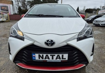 Toyota Yaris III Hatchback 5d Facelifting 2017 1.5 Dual VVT-iE 111KM 2017 Toyota Yaris Super stanTylko 99.000km 1.5 Benzyna 112KM, zdjęcie 5