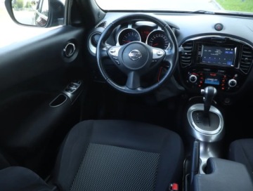 Nissan Juke I SUV Facelifting 1.6i 117KM 2015 Nissan Juke 1.6 i, Automat, Klima, Klimatronic, zdjęcie 6