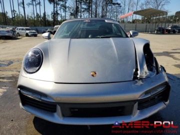 Porsche 911 992 2021 Porsche 911 _Turbo S_992_4x4_3.8 L_640 km_2021r 3.8 Benzyna 640KM, zdjęcie 4