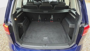 Volkswagen Touran III 1.6 TDI 110KM 2016 Volkswagen Touran 1,6 TDI 110 KM NAVI klimatronic OPLACONY 1.6 Diesel, zdjęcie 14
