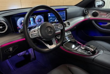 Mercedes Klasa E W213 Limuzyna 2.0 220d 194KM 2019 Mercedes-Benz Klasa E Pelna oferta na R-CARS.pl 2.0 Diesel 195KM, zdjęcie 15