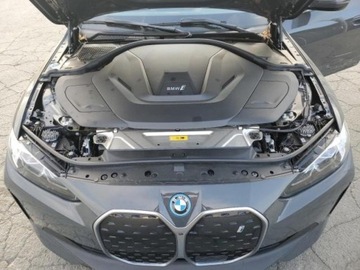 BMW i4 2023 BMW i4 2023, od ubezpieczalni Elektryczny 282KM, zdjęcie 10