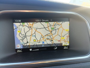 Volvo V40 II Hatchback 2.0 D2 DRIVE-E 120KM 2015 VOLVO V40! Wkrótce w ofercie!, zdjęcie 9