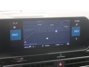 Citroen C4 III SUV 1.2 PureTech 130KM 2022 Citroen C4 1.2 PureTech, Salon Polska, Serwis ASO, zdjęcie 12