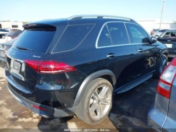 Mercedes GLE V167 2021 Mercedes-Benz GLE 350, 2021r., 4x4, 2.0L 2.0 Benzyna 255KM, zdjęcie 2