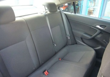 Opel Insignia I Sedan Facelifting 1.4 Turbo ECOTEC  140KM 2015 Opel Insignia Opel Insignia 1.4 T Active SampS 1.4 BenzynaLPG 140KM, zdjęcie 16