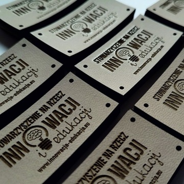 Этикетки из экокожи с логотипом 5см2 10 шт.