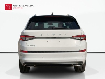 Skoda Kodiaq I SUV Facelifting 2.0 TDI SCR 200KM 2022 Skoda Kodiaq Matrix LED Panorama Skora Wentylowane fotele Hak Webasto 2.0, zdjęcie 3