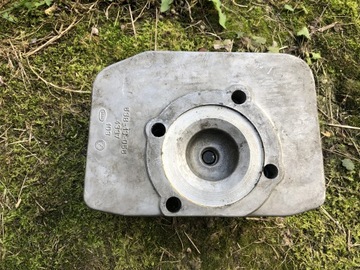 НОВАЯ ГОЛОВКА ЦИЛИНДРА ПРАВАЯ JAWA 350 TS