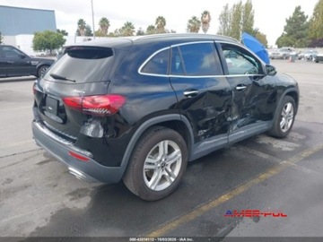 Mercedes GLA II 2022 Mercedes-Benz GLA 2022 r., 2,0 L 250 4MATIC 2.0 Benzyna 221KM, zdjęcie 5