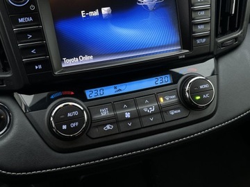 Toyota RAV4 IV MPV Facelifting 2.0 D-4D 143KM 2017 Toyota RAV 4 Kamera Cofania! Tempomat! Alufelgi! E, zdjęcie 19