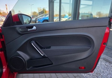 Volkswagen Beetle Hatchback 3d 1.2 TSI 105KM 2012 Volkswagen Beetle 1.2TSI 105KM 6biegow Klima PELNY SERWIS VW Isofix Oplaty, zdjęcie 13