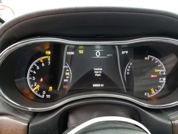 Jeep Grand Cherokee IV 2018 Jeep Grand Cherokee Limited 2018 5.7l 5.7 Benzyna 360KM, zdjęcie 9