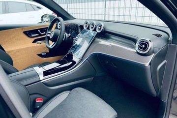 Mercedes GLC C254/X254 Coupe 2.0 200 204KM 2025 Mercedes-Benz GLC GLC COUPE 200 4MATIC AMG Line Duzy Rabat, Polski Salon,, zdjęcie 13