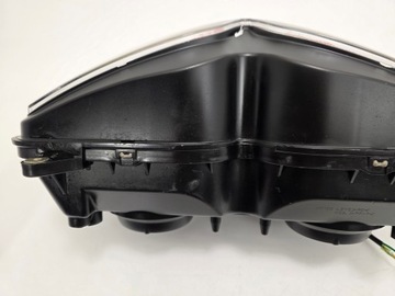Honda VFR 800 98-02 RC 46 reflektor lampa przód IGŁA