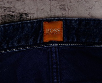 HUGO BOSS _ SPODNIE _ JEANSY _ W33 L32 _ MEN