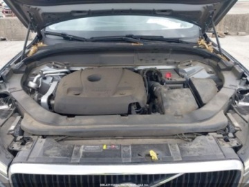 Volvo XC60 II Crossover T5 250KM 2018 Volvo XC 60 2018 r.,2,0L T5 2.0 Benzyna 250KM, zdjęcie 11