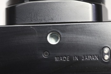 Пленочная зеркальная камера Olympus OM10 35 мм G.ZUIKO AUTO-W с объективом 28 мм F/3,5 MF