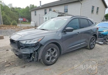 Ford Kuga III 2024 Ford Kuga 2024 FORD ESCAPE ST LINE - portal do licytacji BIDUSA.PL 1.6