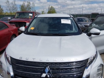 Mitsubishi Outlander III 2024 Mitsubishi Outlander 2024 MITSUBISHI OUTLANDER ES 2.5 S-AWC 2.5 Benzyna, zdjęcie 1