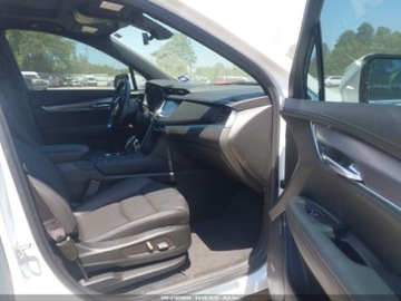 Cadillac 2024 Cadillac XT6 Luxury 2024 2.0l 2.0 Benzyna 235KM, zdjęcie 9