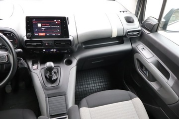 Citroen Berlingo III Osobowy M 1.2 PureTech 110KM 2019 Citroen Berlingo 1.2 PureTech, Salon Polska, zdjęcie 7