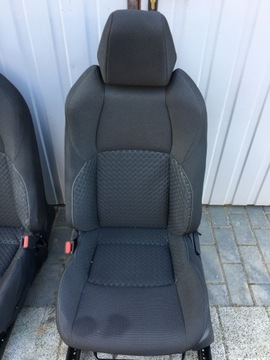 SEDADLO PŘEDNÍ LEVÝ TOYOTA C-HR 19- 040