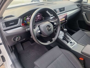 Skoda Superb III Kombi Plug-In Hybrid 1.4 TSI Plug-In-Hybrid 218KM 2021 Skoda Superb iV hybr. SalonPL serwis ASO 1.4hyb. 218KM bezwypadkowy pakiet, zdjęcie 15
