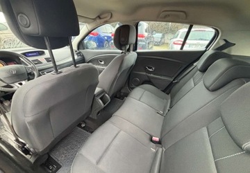 Renault Megane III 2012 Renault Megane 2012 r. 1.8 Diesel 130KM, zdjęcie 11