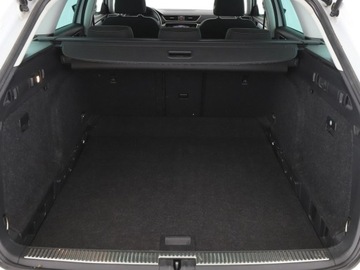 Skoda Superb III Scout 2.0 TDI 190KM 2019 Škoda Superb Skoda Superb 190KM, 4x4, Navi,, zdjęcie 19