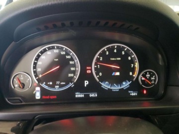 BMW Seria 5 F10-F11 M5 Limuzyna 4.4 V8 560KM 2013 BMW M5 2013 4.4l 4.4 Benzyna 560KM, zdjęcie 9