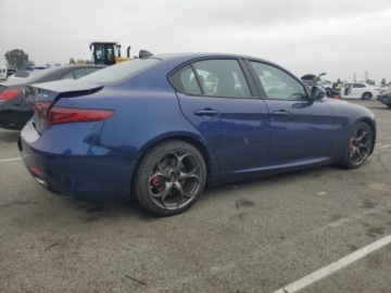 Alfa Romeo Giulia II 2017 Alfa Romeo Giulia 2017 r., 2,0L TI 2.0 Benzyna 280KM, zdjęcie 5