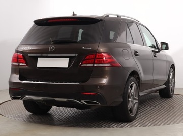 Mercedes GLE W166/C292 SUV 2.1 250d 204KM 2017 Mercedes GLE GLE 250 d, Salon Polska, 201 KM, zdjęcie 4