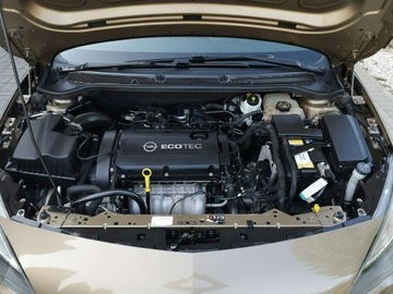 Opel Astra J Hatchback 5d Facelifting 1.6 Twinport ECOTEC 115KM 2013 Opel Astra 1,6 16v 116KM Klima LIFT Isofix Ledy, zdjęcie 23