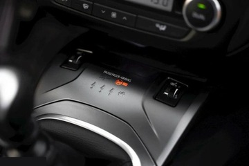 Toyota Avensis III Wagon Facelifting 2015 2.0 D-4D 143KM 2016 Toyota Avensis 2.0 D-4D Selection 143KM 2016r Salon Polska, zdjęcie 24